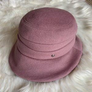 Kooringal wool blend mauve bucket hat